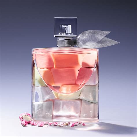 Lancôme La Vie Est Belle eau de parfum 30 ML 30 ML .